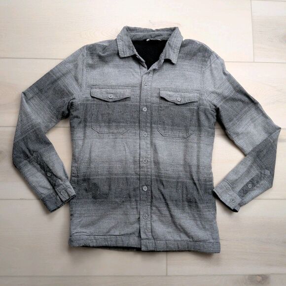 Travis Mathew Shacket Shirt Mens Small Gray Sherpa Lined Pockets Outdoor Casual - Picture 1 of 11